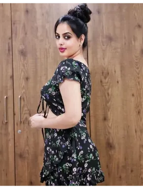 hotel escort service in hyderabad