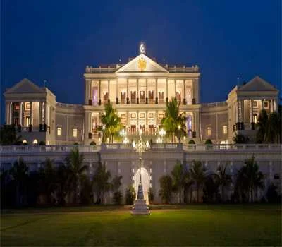 escort service in Taj Falaknuma Palace